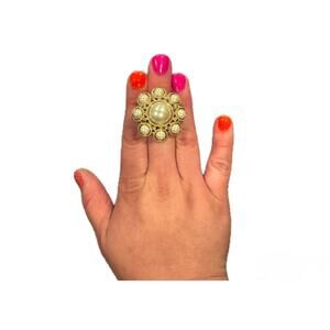 Ring / Sarah Coventry / Faux Pearls / 3 Tier / Gold Tone / Vintage / EUC